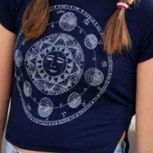 Brandy Melville graphic tee
